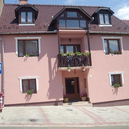 Flamingo Vendégház Eger Exterior foto